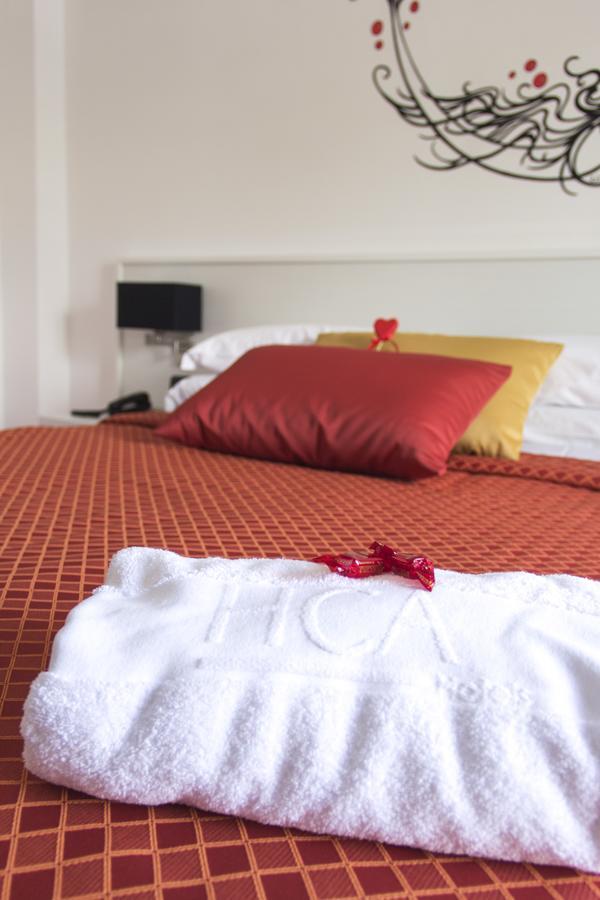 Hotel Villa Chiara Terracina Buitenkant foto