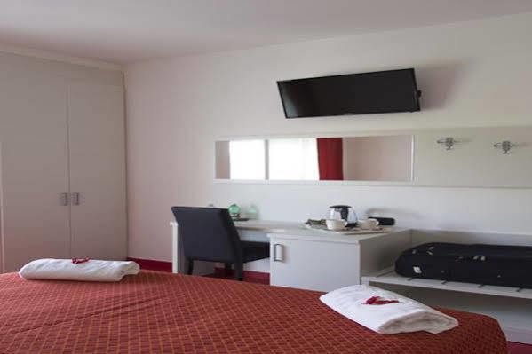 Hotel Villa Chiara Terracina Buitenkant foto