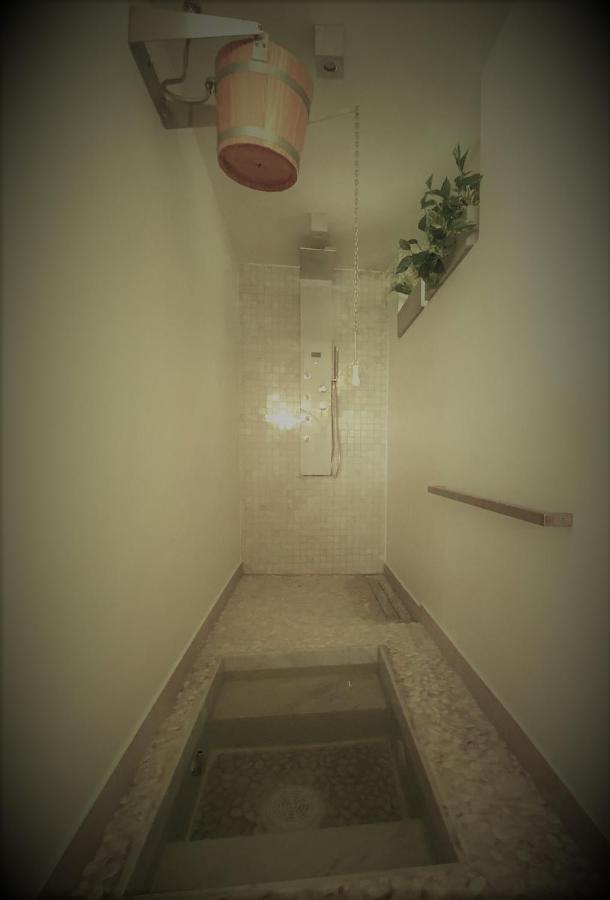 Hotel Villa Chiara Terracina Buitenkant foto